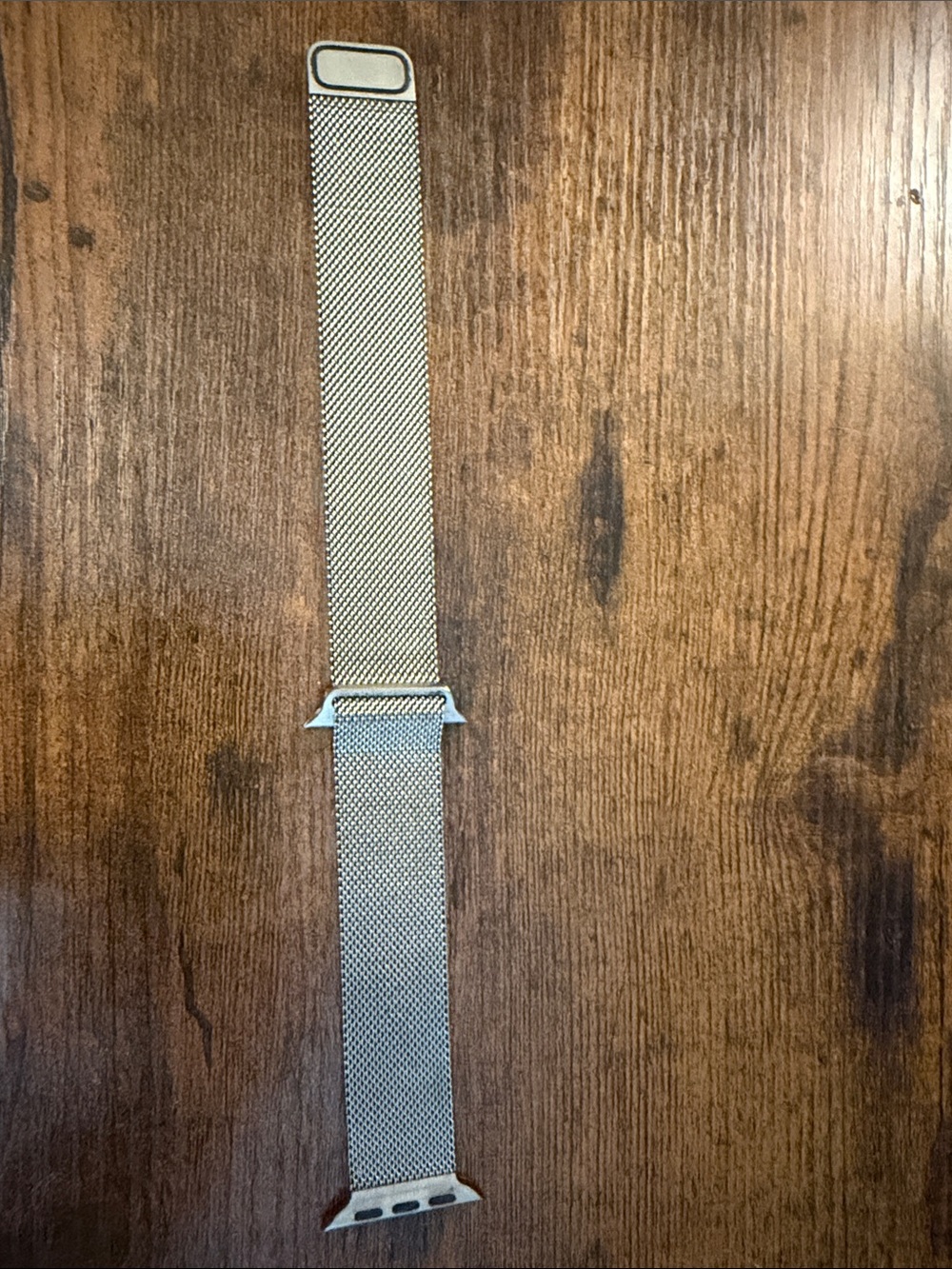 Apple Magnetic Metal Watch Band for Women's Apple Watch - Picture 3 of 3
